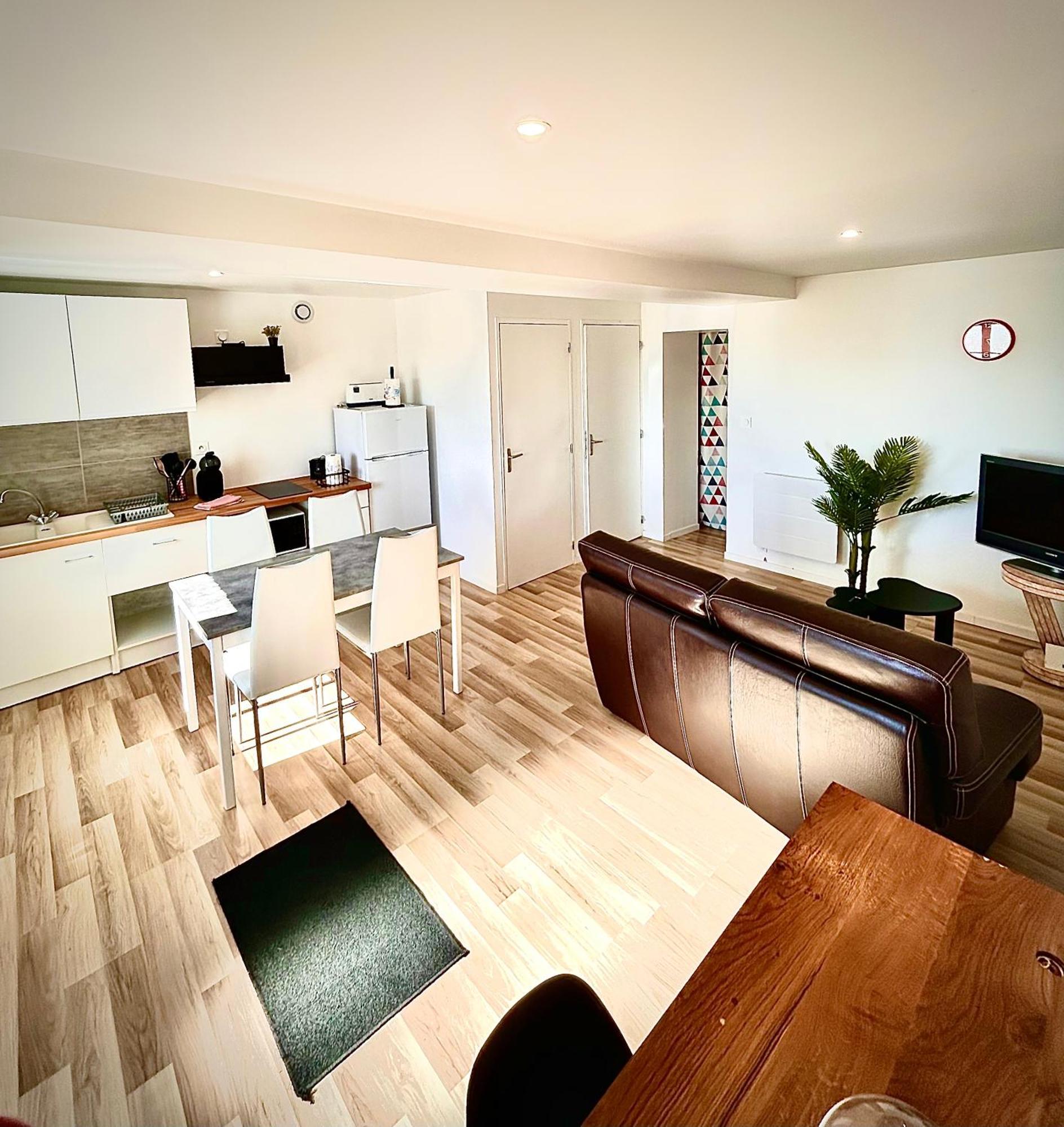 Апартаменты Chaleureux T2 Meuble 5Mn Alencon Cuissai Экстерьер фото